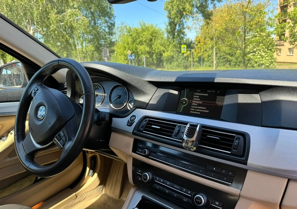 BMW Seria 5 cena 62500 przebieg: 211000, rok produkcji 2013 z Zbąszynek małe 191
